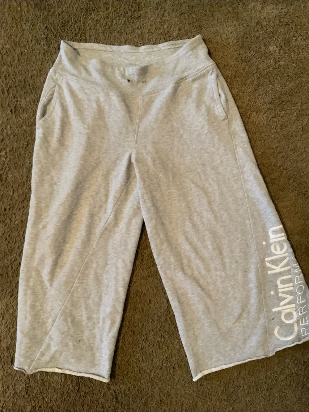 Calvin Klein Performance Light Heather Gray Cropped Lounge Pants